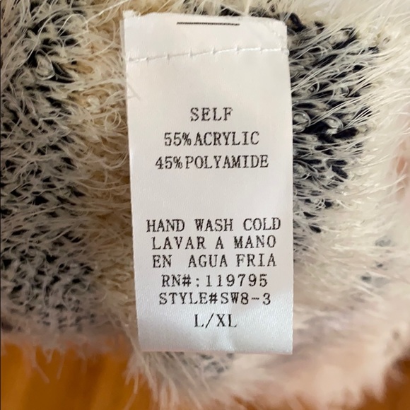 Aztec Poncho like New/ Yellowstone/ Western/ Native American Indian/ Aztec style - Picture 4 of 4